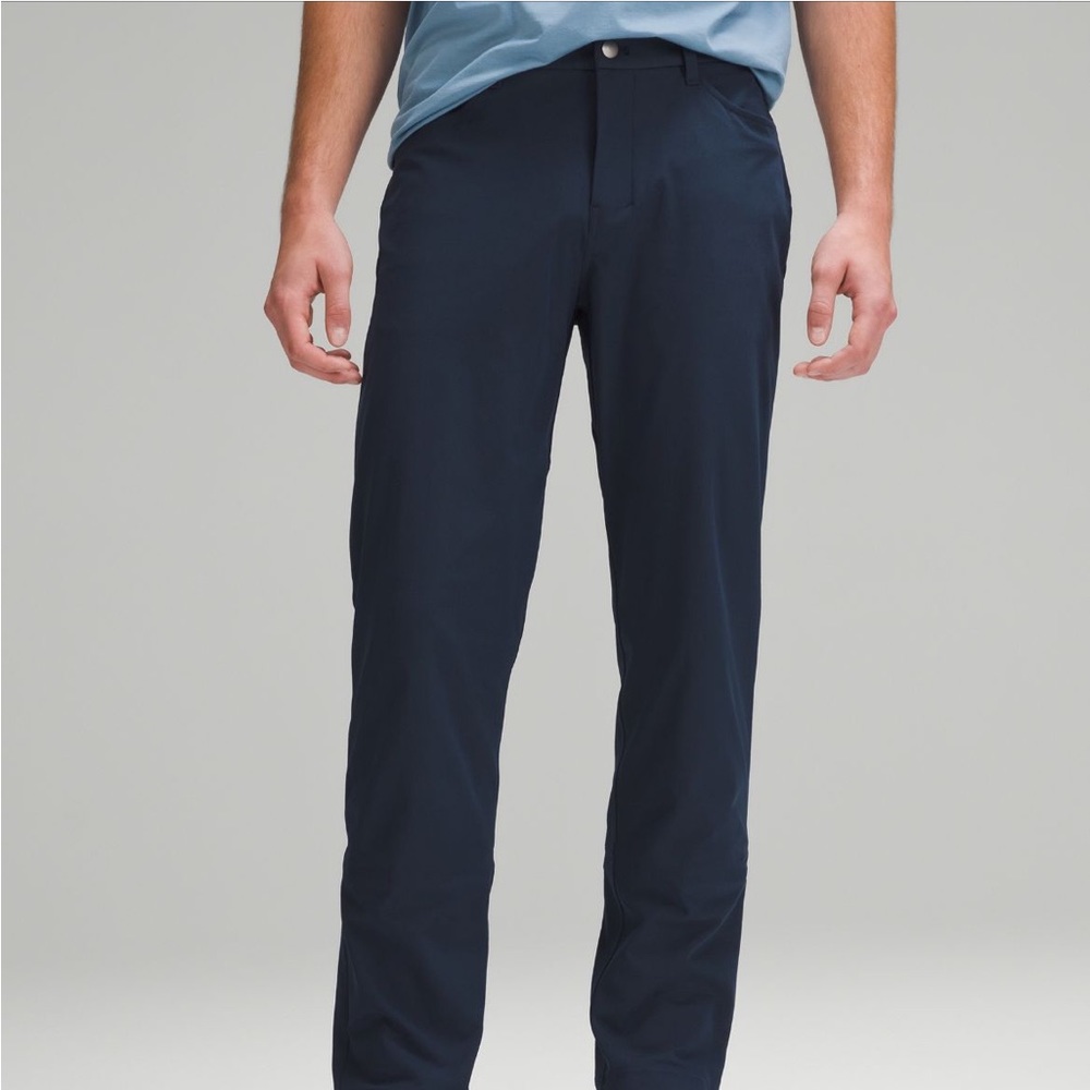 Lululemon Mens ABC classic fit 5 pocket pant Size 34 W & 30 L. Color true navy.
